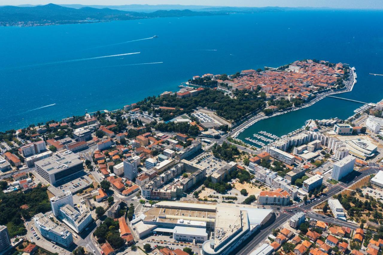 Apartment Rixos Zadar Private Parking Garage Екстериор снимка